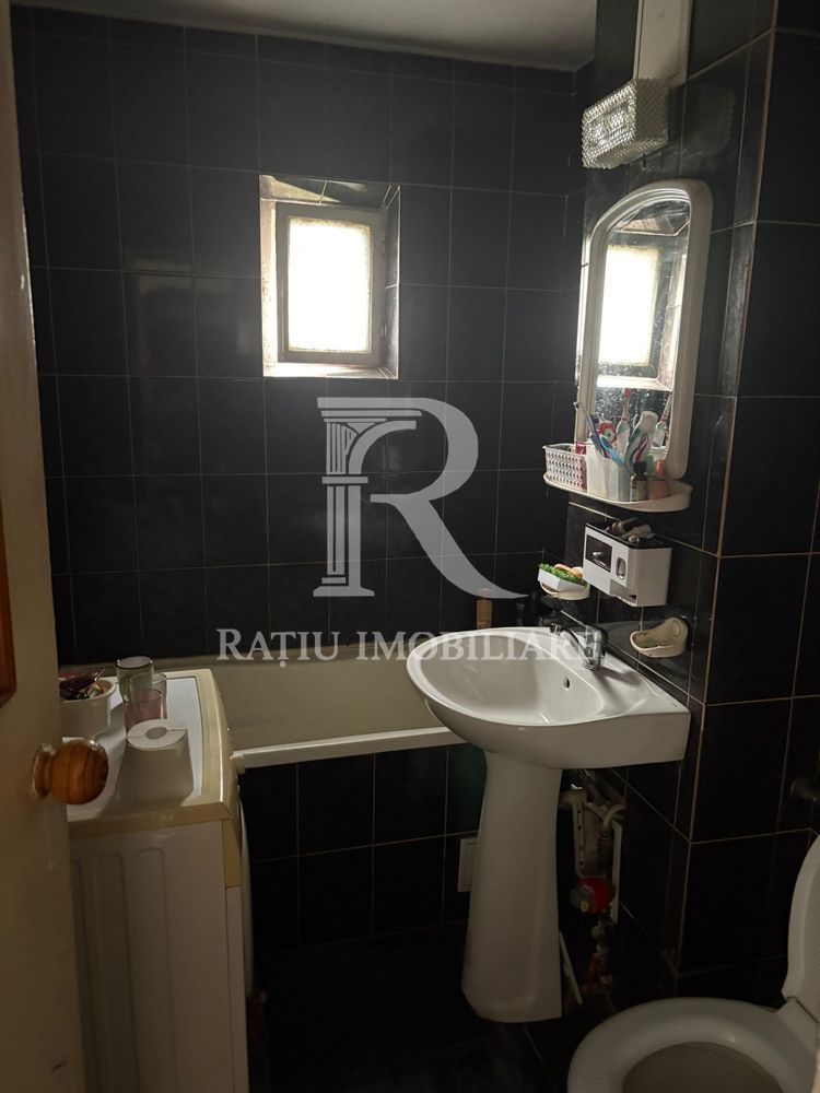 Apartament cu 3 camere de închiriat | Rogerius | Oradea - Poză 5