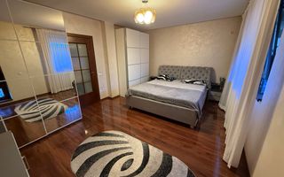 Apartament 58 Mpu + Curte Proprie 167 mp - Imobil 2014 - Poză 2