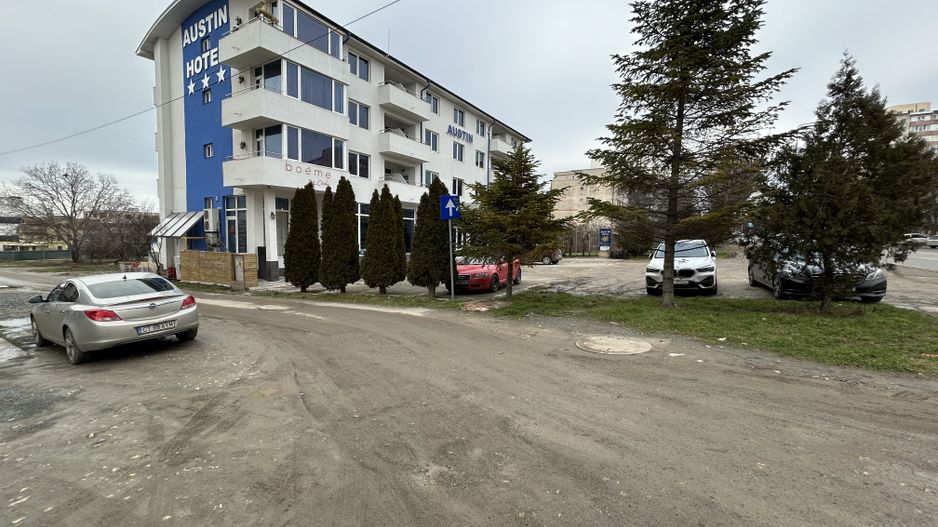 Hotel Austin D+P+3E de inchiriat - ideal birouri/clinica/scoala soferi - Poză 2