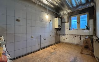 Unitate locativa tip casa insiruita – Zona Eroilor, Floresti - Poză 5