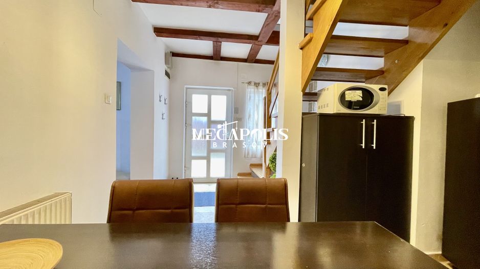 Casă 4 camere | Locație excepțională | Singur în curte | GARAJ - Poză 17