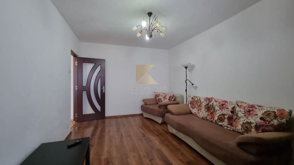 Apartament decomandat | 3 camere | 65 mpu | Tractorul, Mociulschi - Poză 1