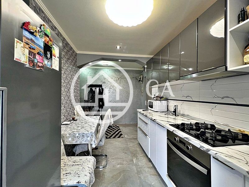 Apartament de vânzare cu 2 camere în zona Nufărul, Oradea - Poză 4