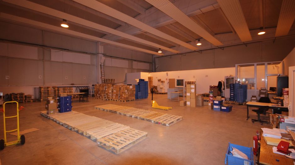 Spațiu industrial de 550 mp de închiriat în zona Freidorf - Poză 2