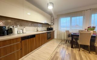 Apartament 4 camere pe doua nivele de vanzare , strada Doctor Gheorghe Bilascu - Poză 2
