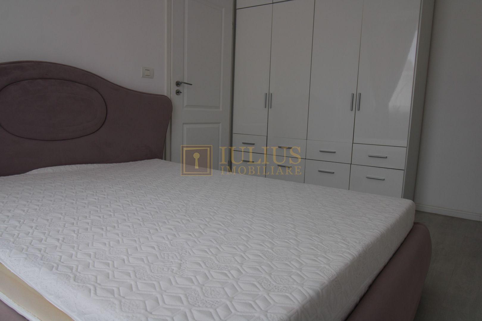 3 camere in Soarelui, parc pt copii, aproape de zona Soarelui - Poză 9