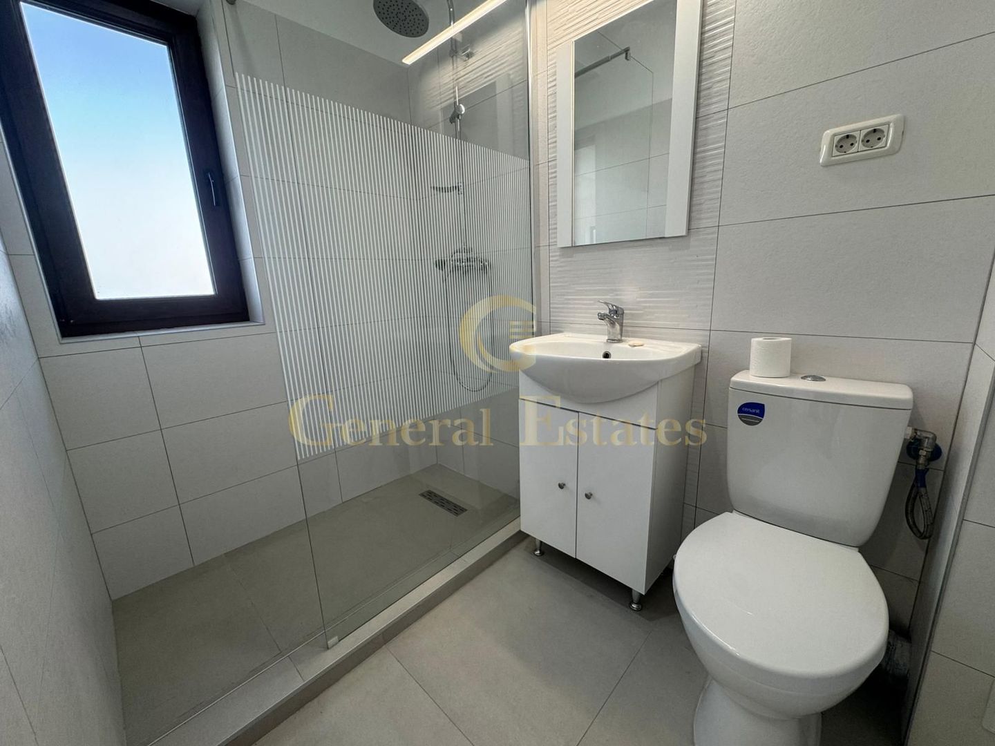 Chirie Casă tip duplex  4 camere - Poză 9