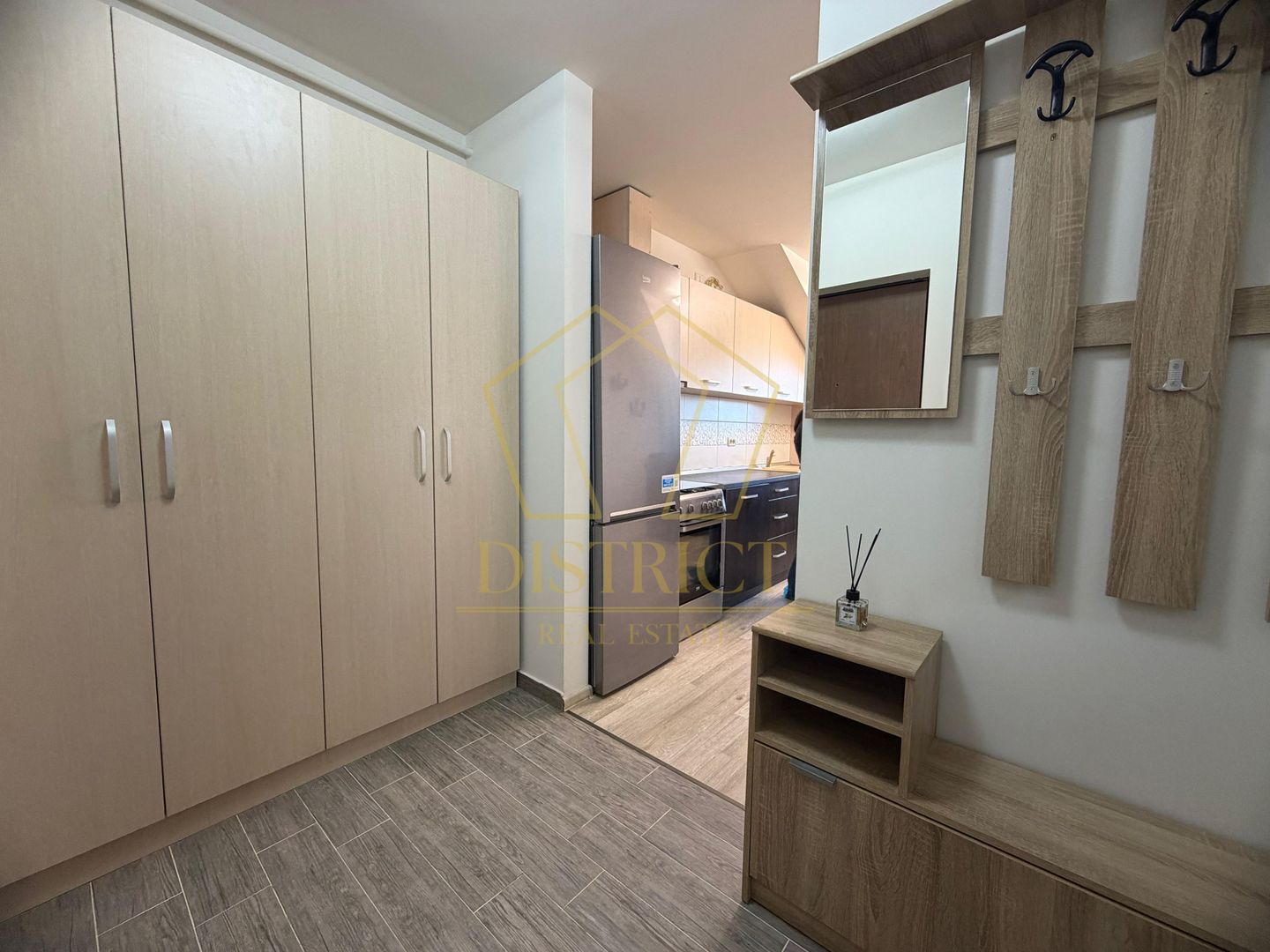 Apartament cochet cu doua camere, lift | comision 0% | Sagului - Poză 4