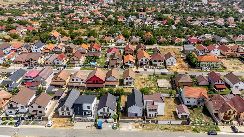 VANDUT! Casă “la roșu” - Livada - 3 km de Arad - Poză 6