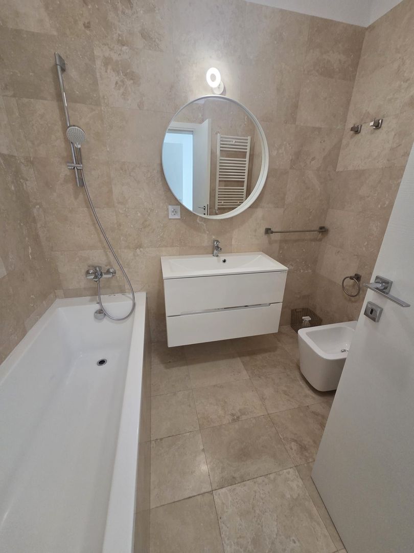 De vanzare Penthouse 4 camere Cazzavillan, Premium, Central, LUX - Poză 15