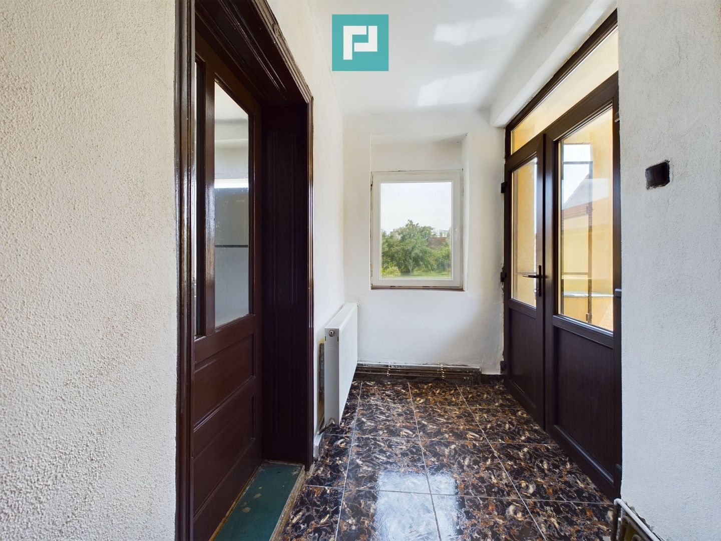 Casă P+M în Bujac - Poză 5