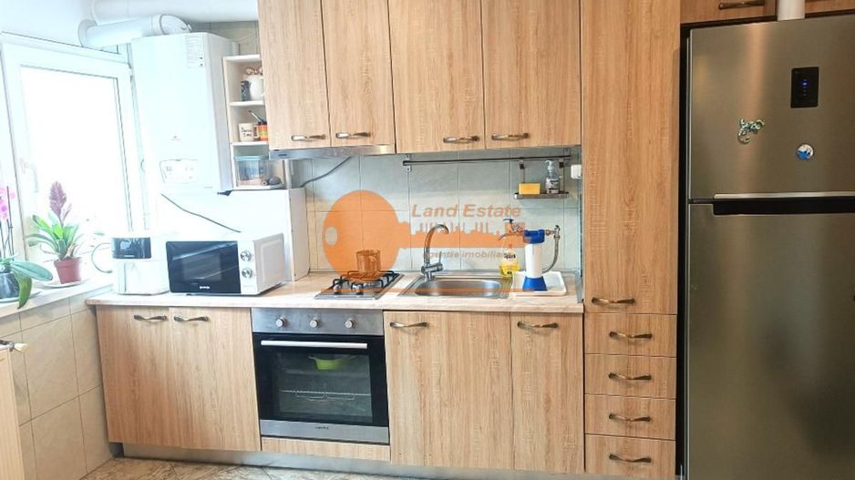 3 camere la 4 minute de Metrou Piața Iancului- Centrala Proprie - Poză 2