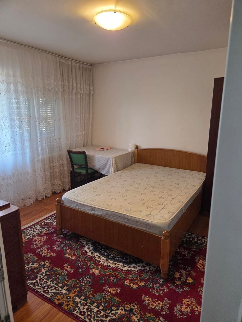 Garsoniera- Lăpuș Arges - Poză 1