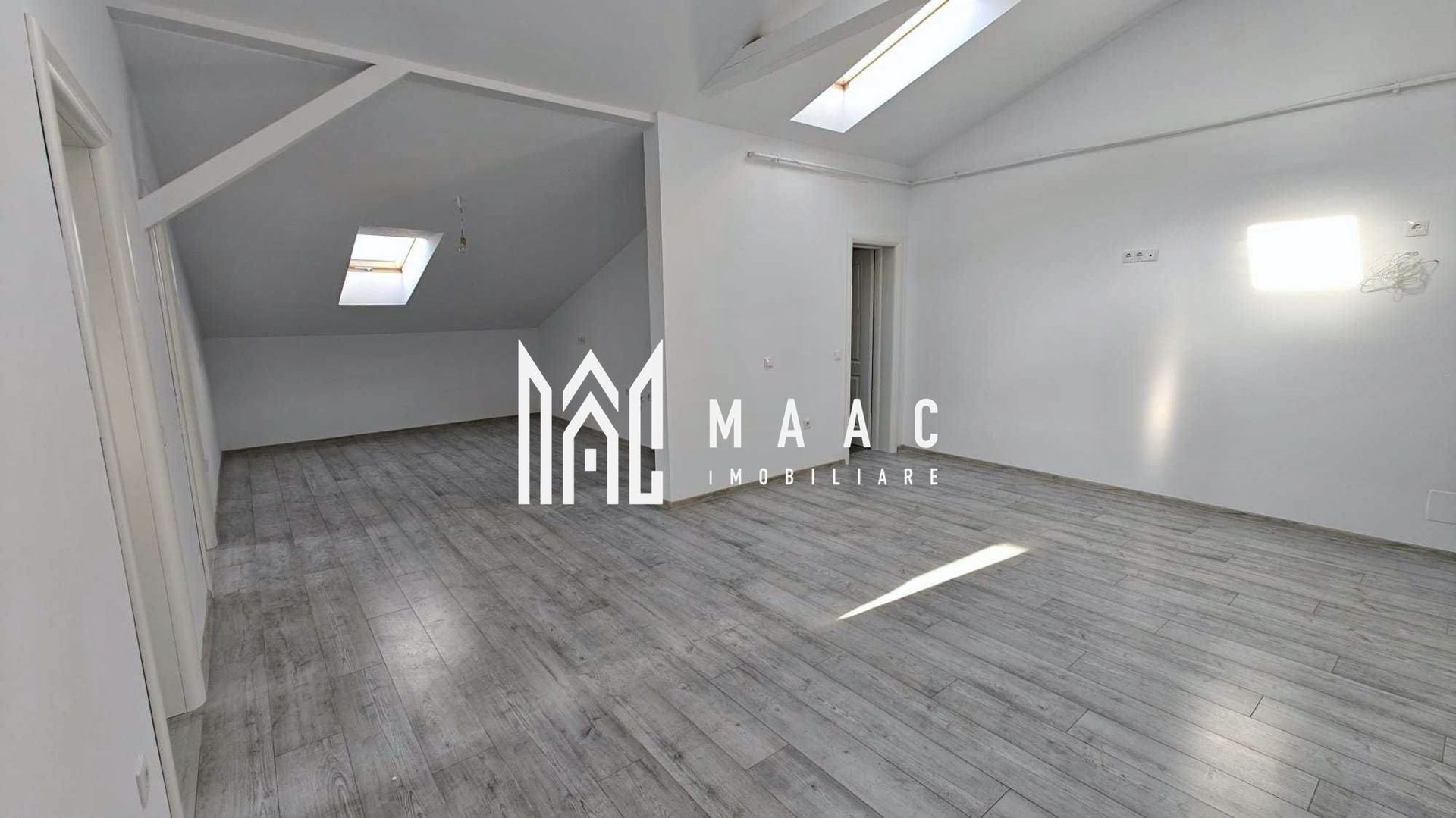 APARTAMENT CU 3 CAMERE | 83,10 MP | ȘELIMBĂR - Poză 1
