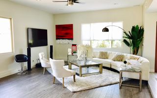 3 camere decomandat 2 bai incalzire pardoseala centrala - Poză 2