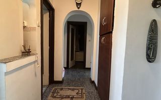 Apartament 3 camere decomandat | Bulevardul Dacia | Oradea - Poză 2