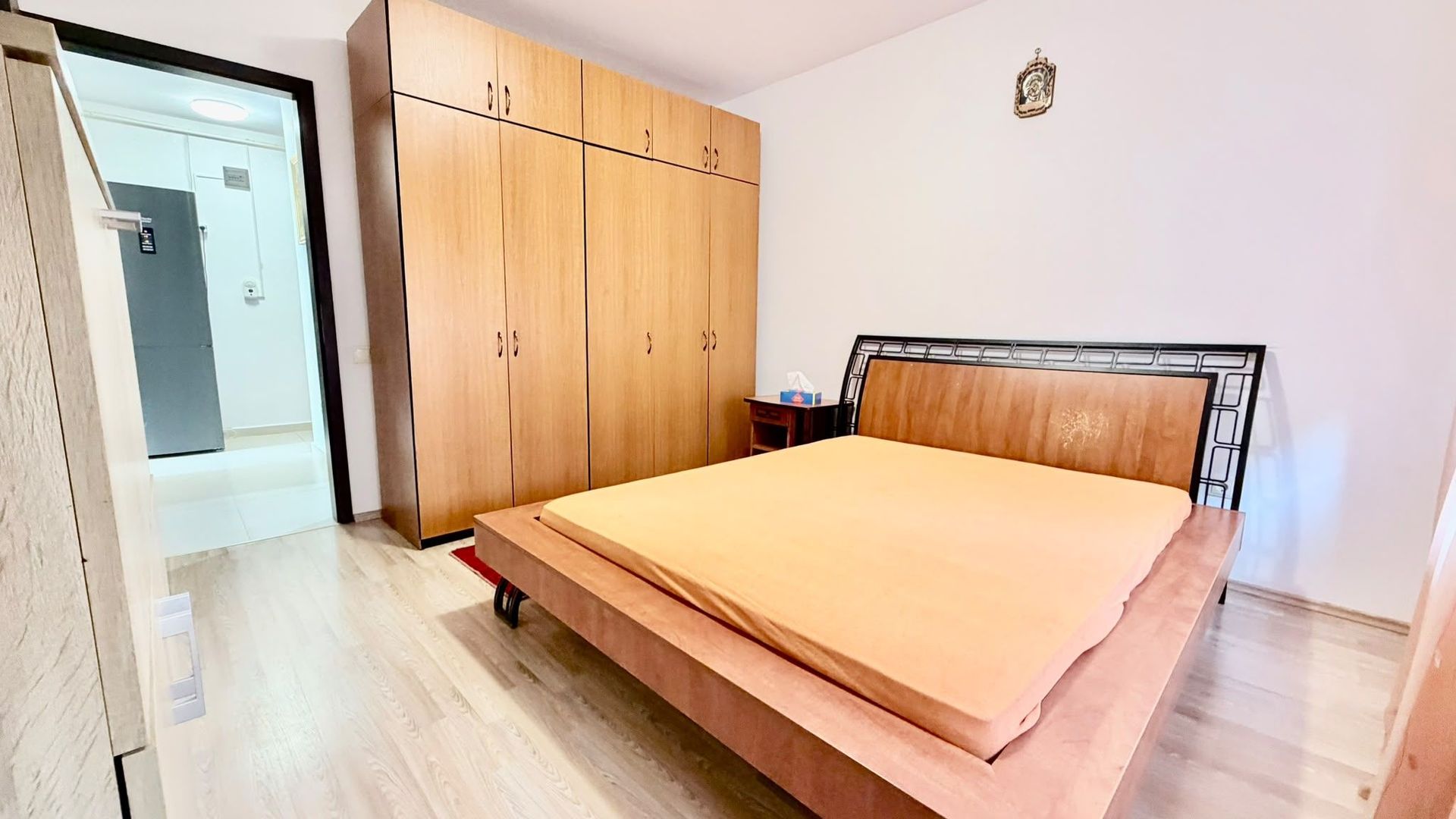 Apartament 2 camere Cristalului Loc de Parcare - Poză 2