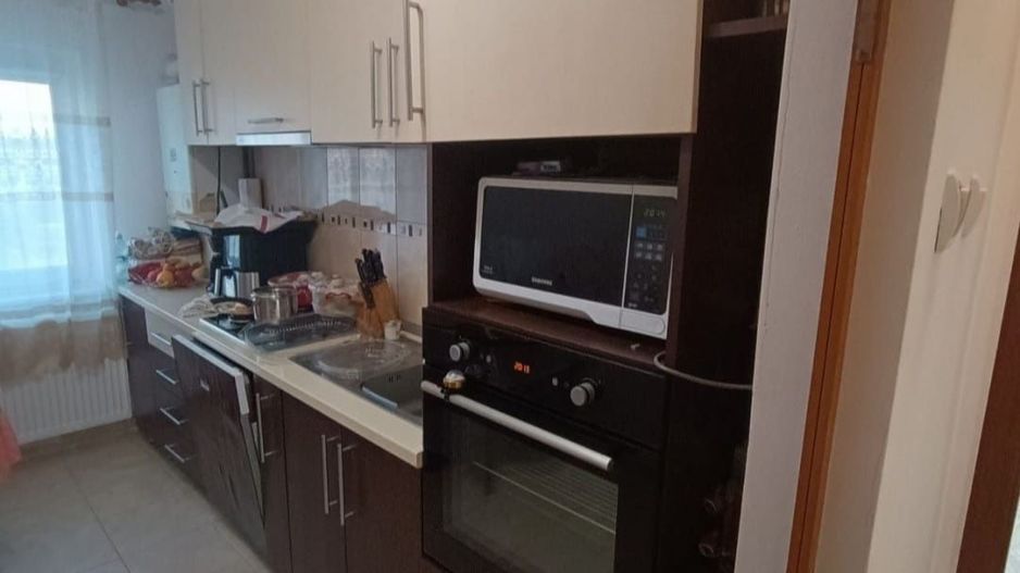 Vând apartament 3 camere MICRO 17 - Poză 4