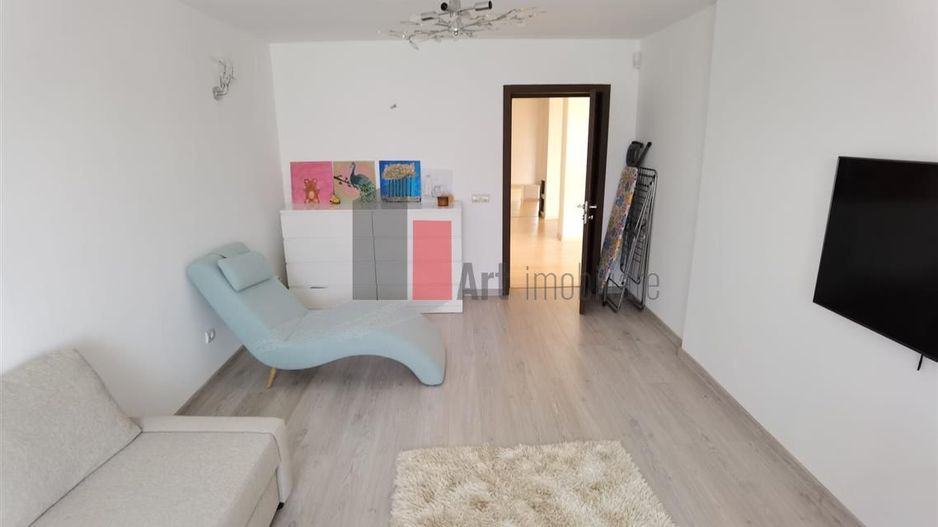 VIla 11 Camere Cernica - Poză 13