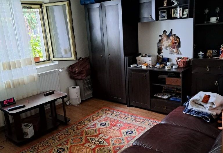 De vanzare Apartament 2 camere nemobilat Nerva Traian - Poză 3