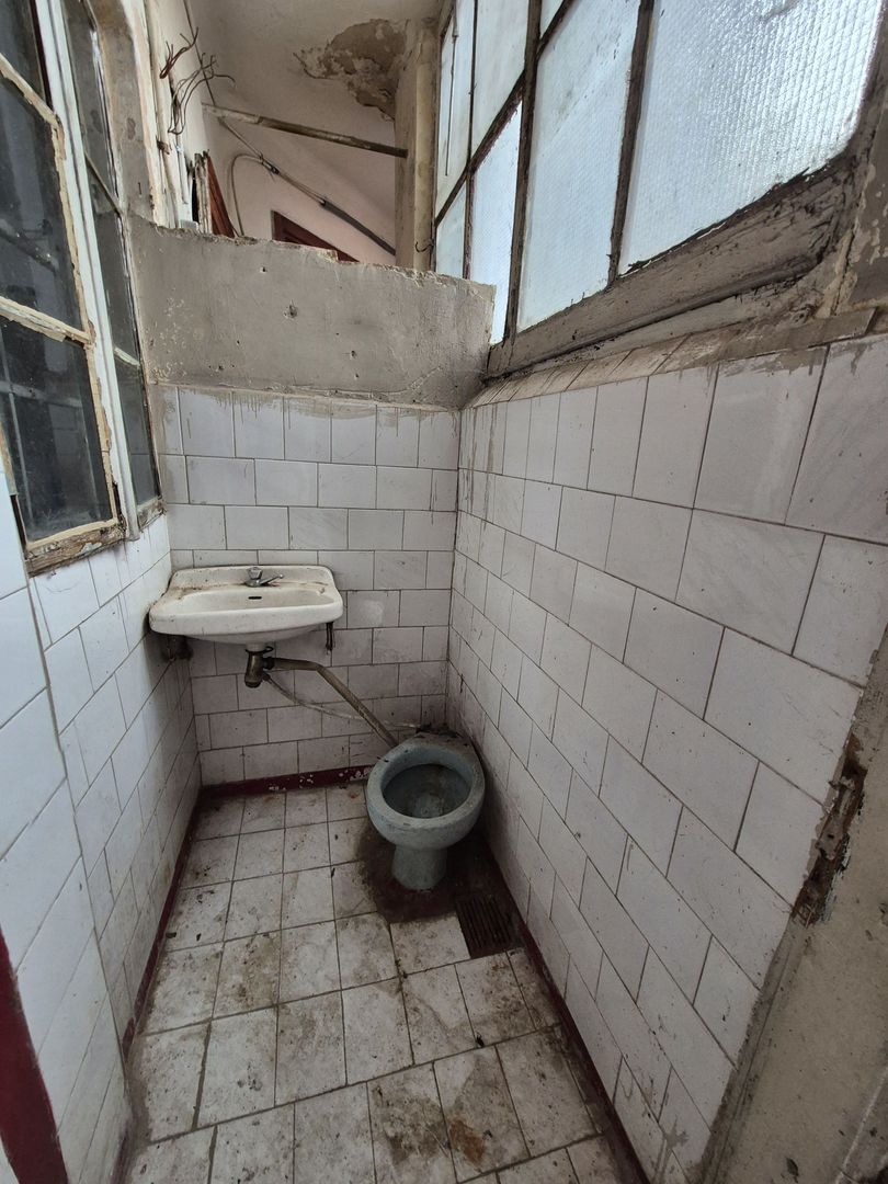 Casa P+1  - Dacia - Eminescu - curte comuna - Poză 12