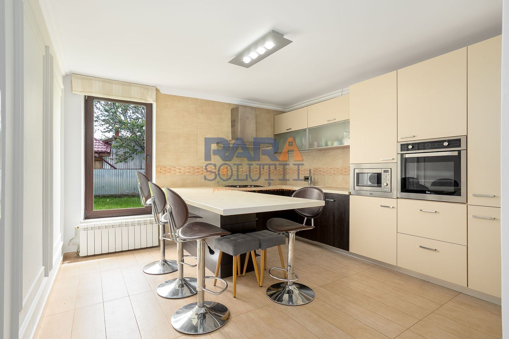 Casă 4 camere / două băi (mobilată și utilată) 860 mp teren - Poză 6