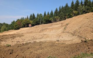 Oportunitate! Teren 500 mp extravilan, 1.4 km de centru, zona str Jelnei - Poză 1