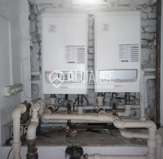 CENTRU (COD10( - Cladire comerciala de vanzare sau inchiriere - Poză 9