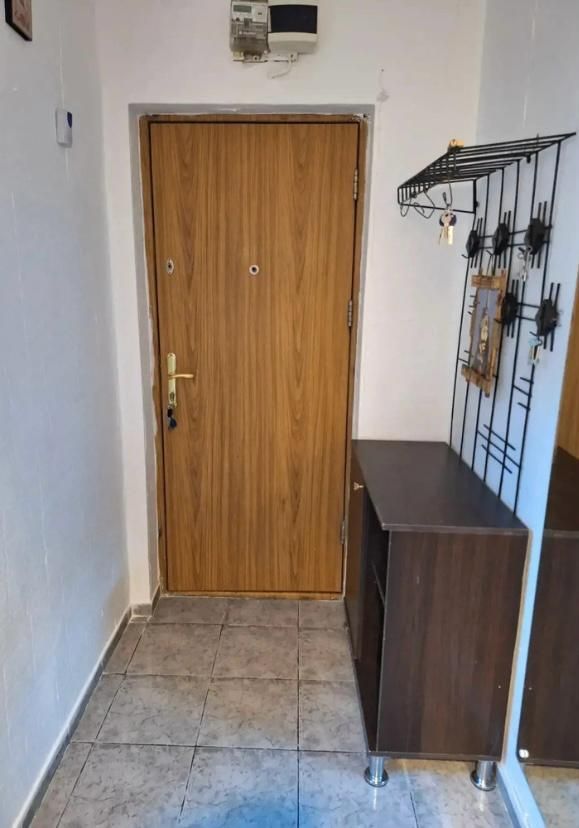 Apartament spatios, trei camere, zona Iancului - Poză 10