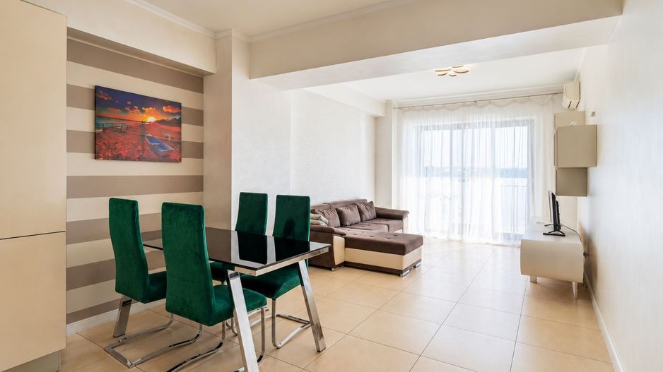 3 camere | 95 mp + terasă 20 mp | Vedere frontală lac | Mamaia-Cazino - Poză 9