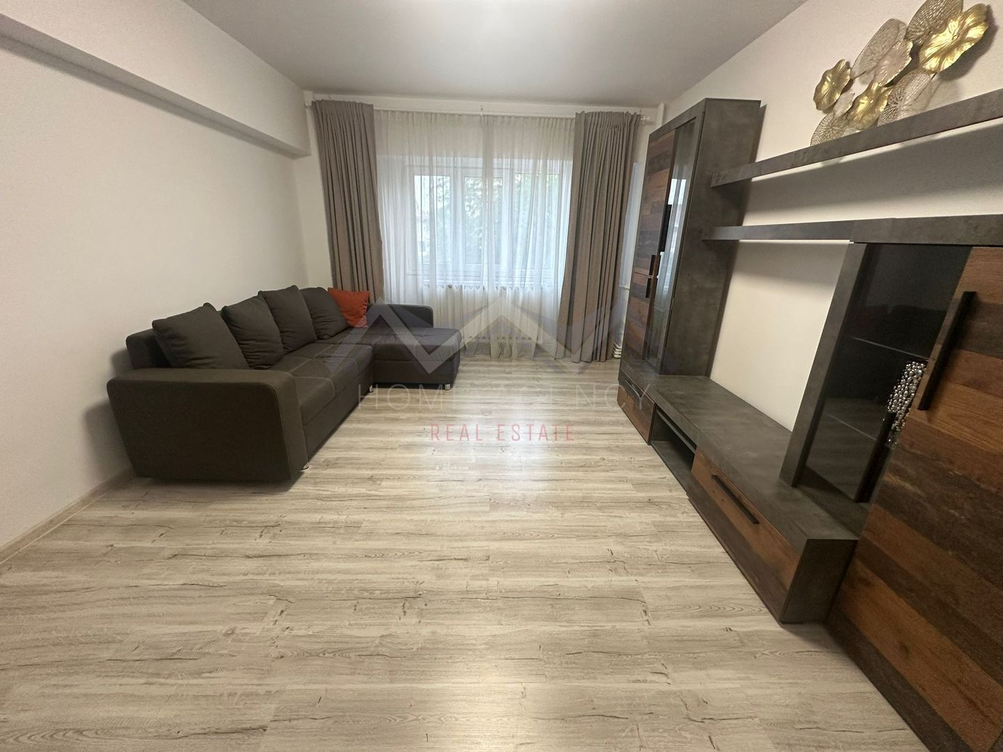 Apartament 2 camere Otopeni ultracentral - prima închiriere - Poză 2