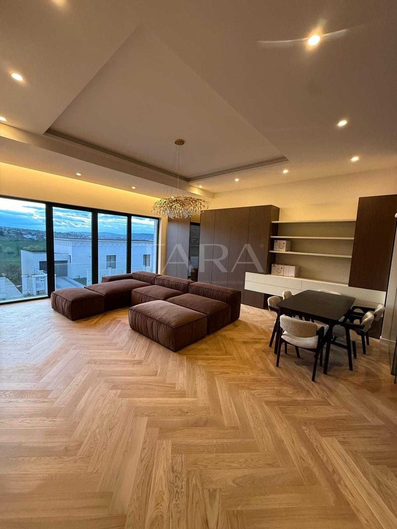 Vilă exclusivistă cu terasă panoramică și finisaje premium - Poză 1