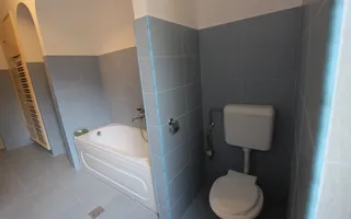 Apartament spatios 3 camere,zona medicina - Poză 16