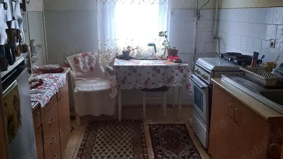 BRASADAS vinde ap cam etaj 4/4 in Micro 16. - Poză 5