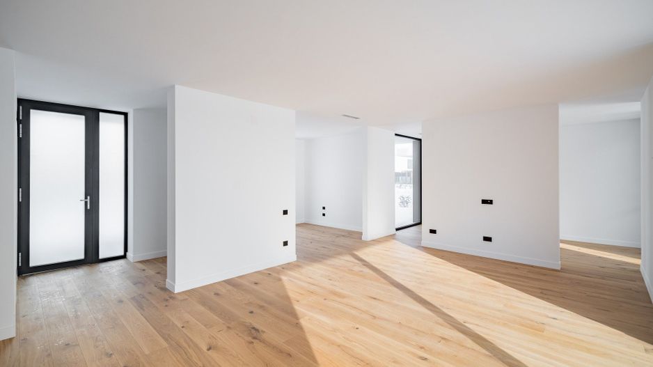 Vila 6 camere in Amber Forest - Poză 3