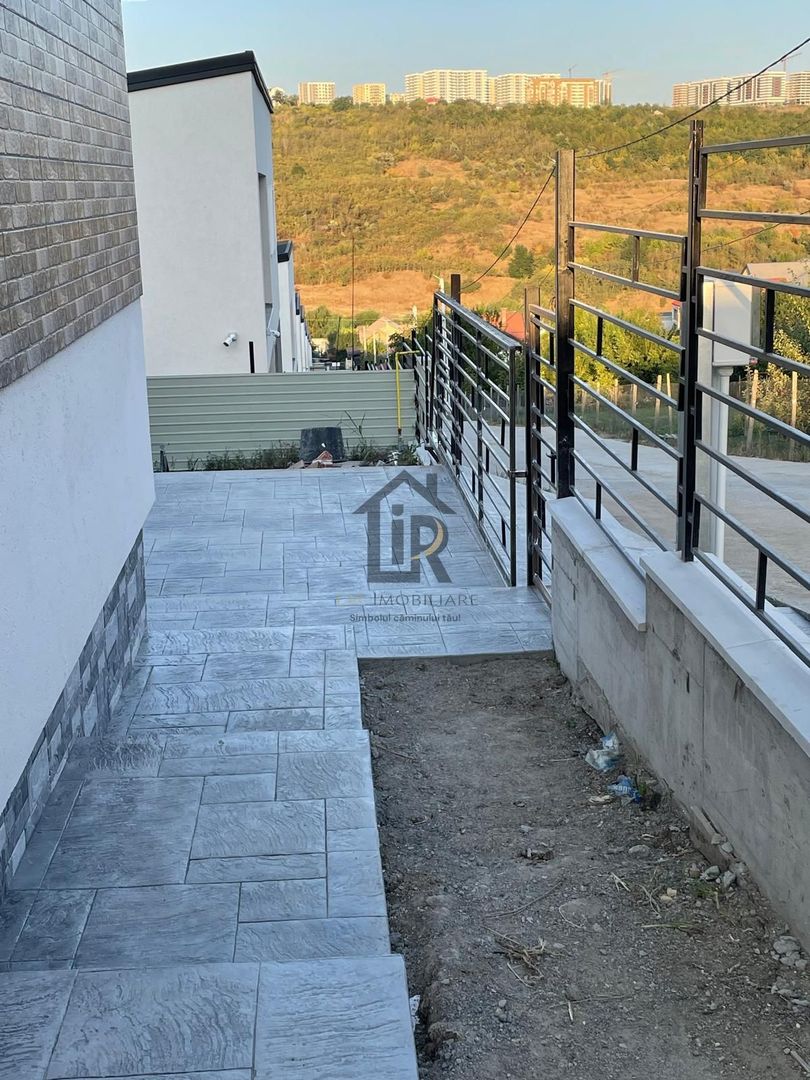 Casa 4 camere Pacurari Rediu - Poză 13