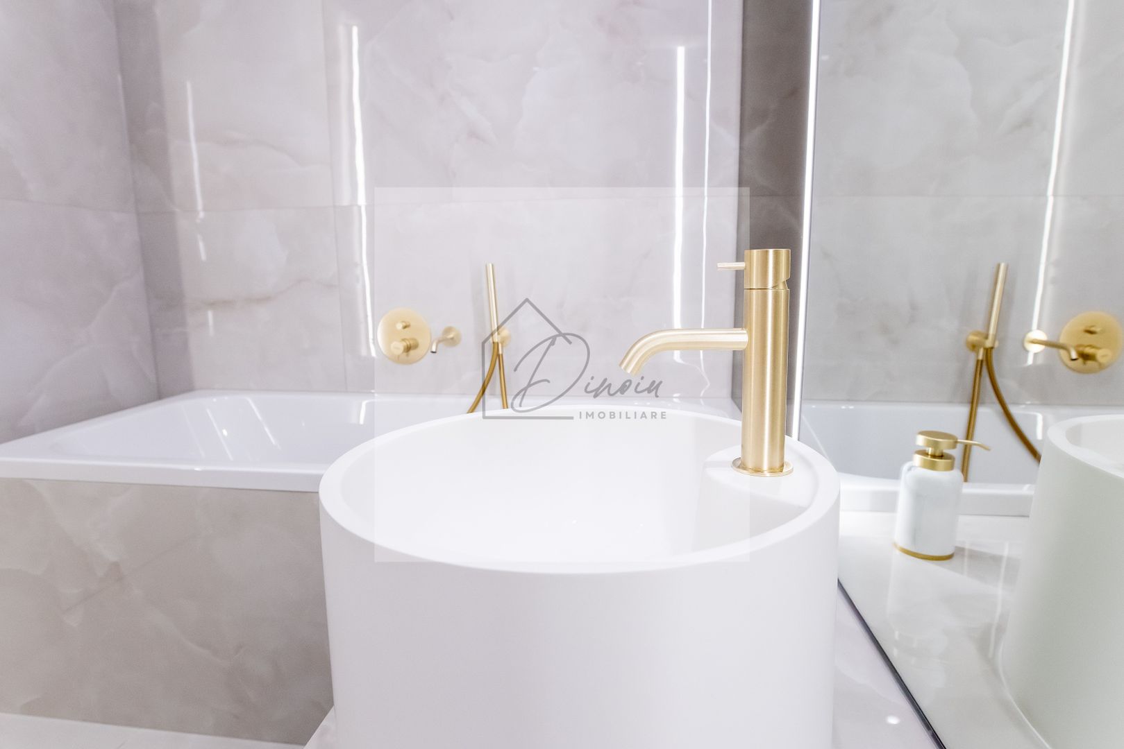 COM 0% I  Apartament 3 camere Cortina North I vedere libera exterior - Poză 8