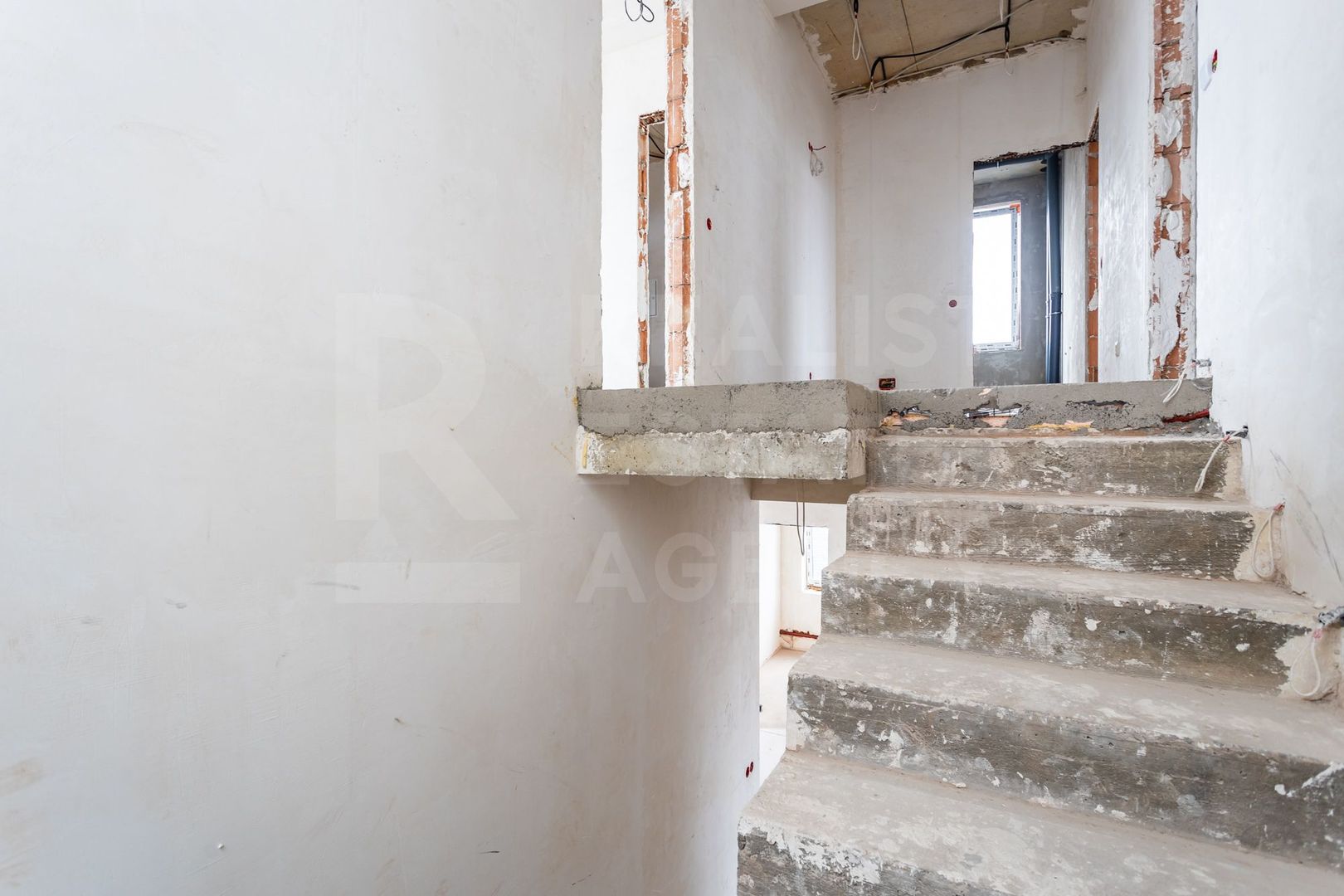 Vânzare, casă, 2 nivele, str. Mihai Eminescu, Cruzești - Poză 29