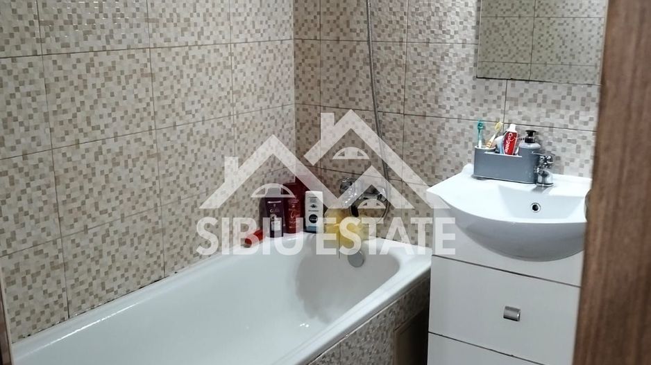 Apartament de vanzare cu 2 camere etaj 3 -Cartier Turnisor - Poză 18