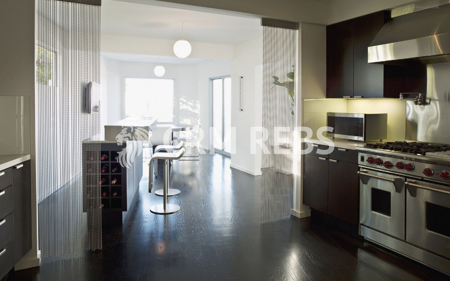 Casa cu potential de extindere de vanzare in Centru - Poză 8