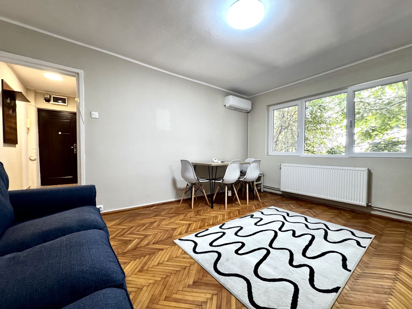Apartament 2 camere, primitor, cu boxa, zona Central - Take Ionescu - Poză 3