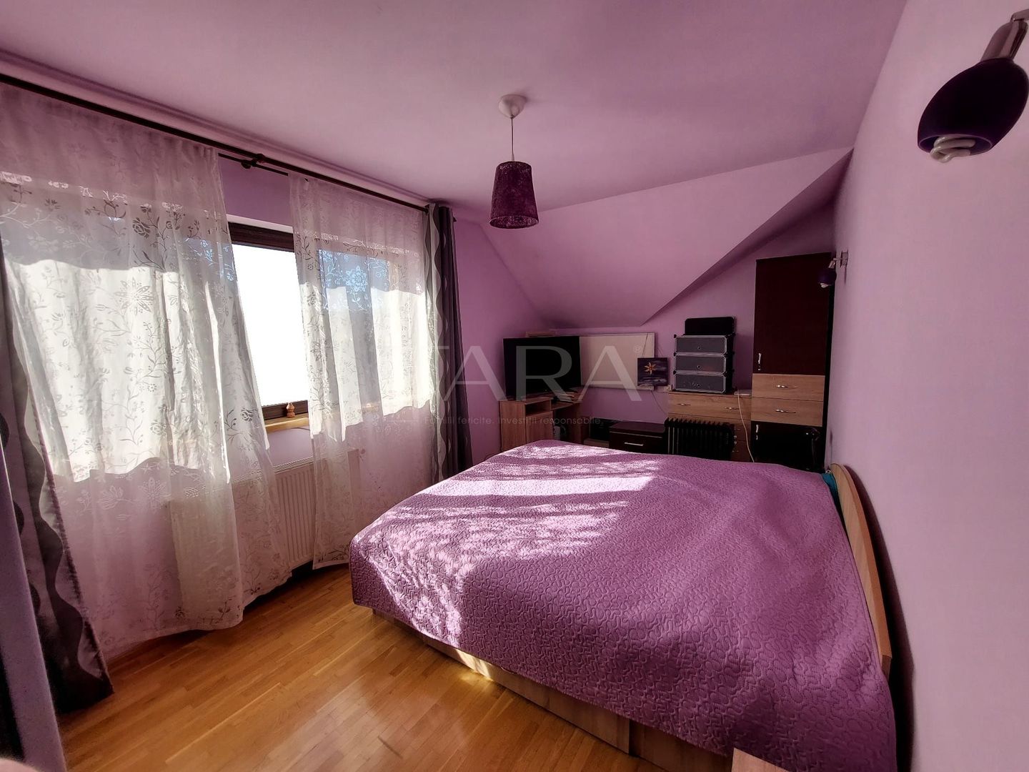 Casa visurilor tale în Florești, in aproprierea strazii Avram Iancu. - Poză 16