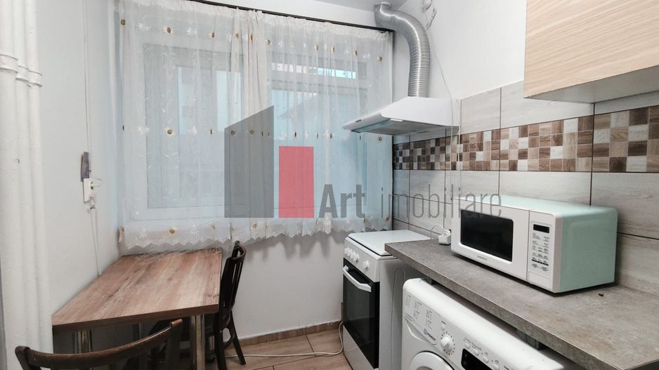 Apartament cu 2 camere de inchiriat in zona Grivitei/Grivita - Poză 4
