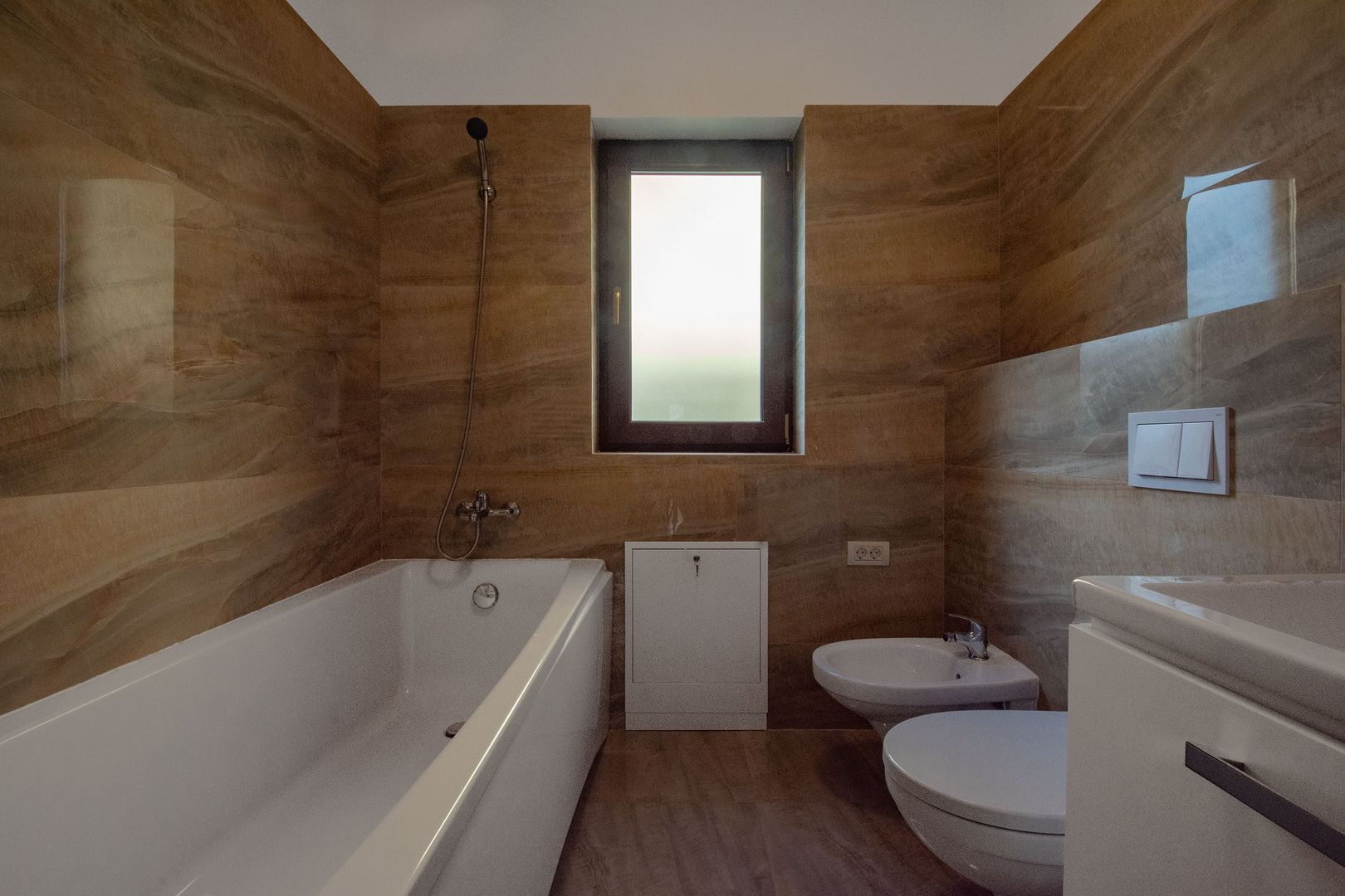 Casa/Vila cu 6 camere ideala rezidential/comerical Ciarda COMISION 0% - Poză 26