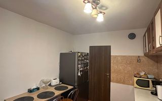 Apartament 3 camere | Etaj 3 | Balcon | Pivnita | V Aaron - Poză 11