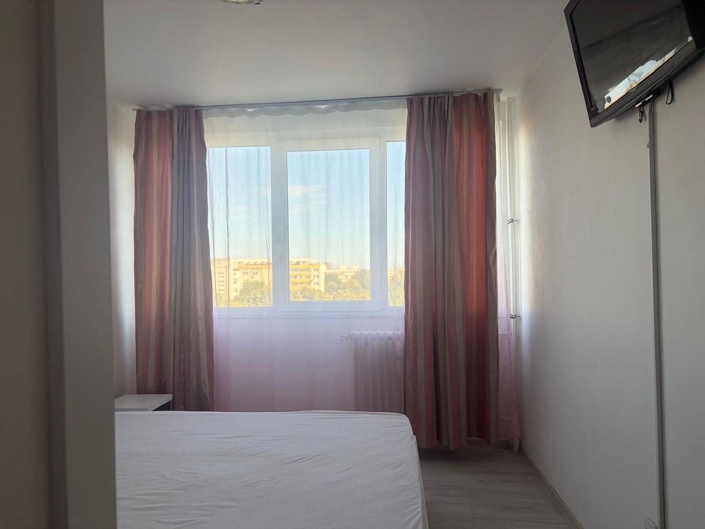 Apartament elegant cu doua camere, zona Straduintei-Obregia, 85.000€ - Poză 7