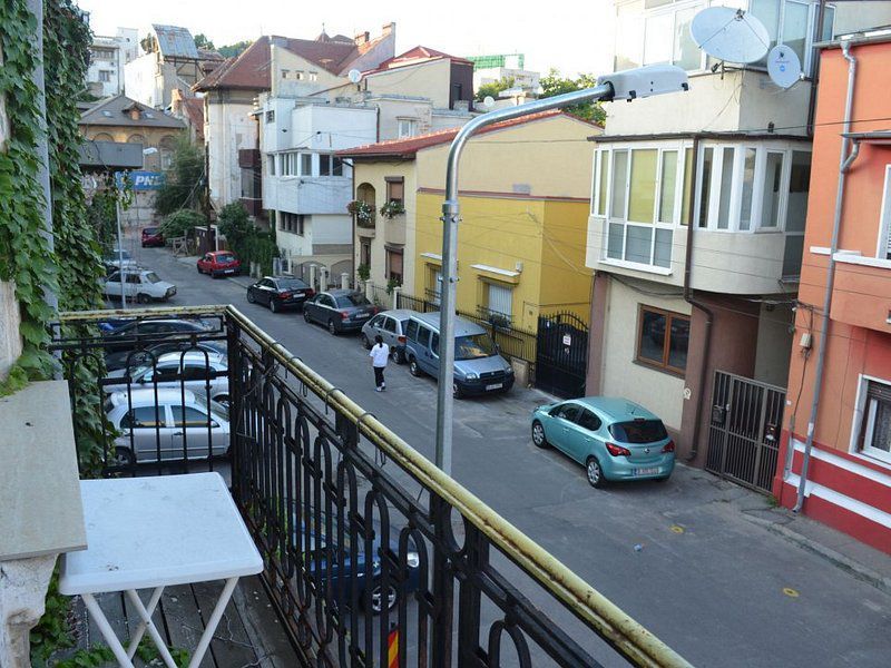 2 Camere tip studio Unirii in vila, 1/1, mobilat si utilat, intim - Poză 6