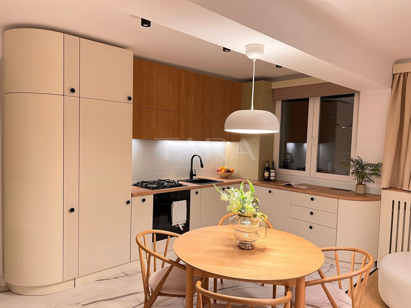 Apartament 2 camere cu design Art Deco – zona Mihai Viteazul - Poză 8