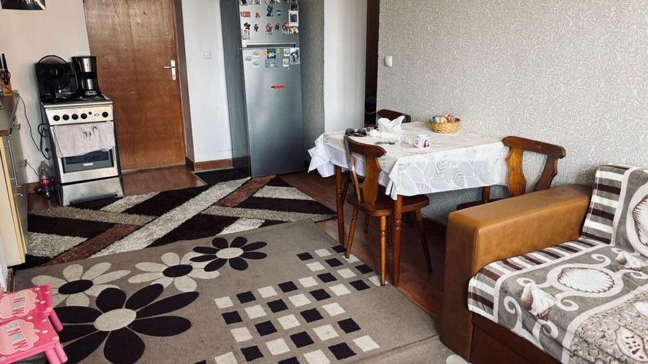 BRASADAS vinde ap 2 cam pe Closca etaj 2. - Poză 3