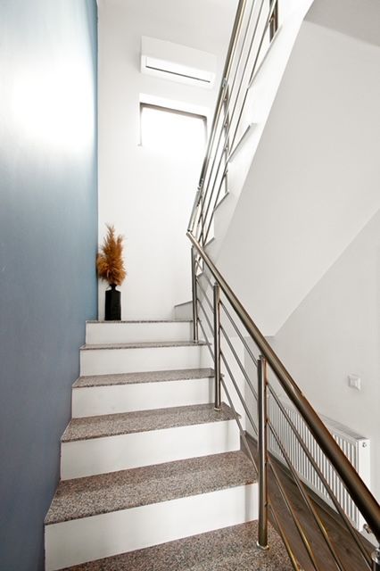 Casă modernă P+1 cu panouri fotovoltaice, complet mobilată și utilată – zona Met - Poză 11